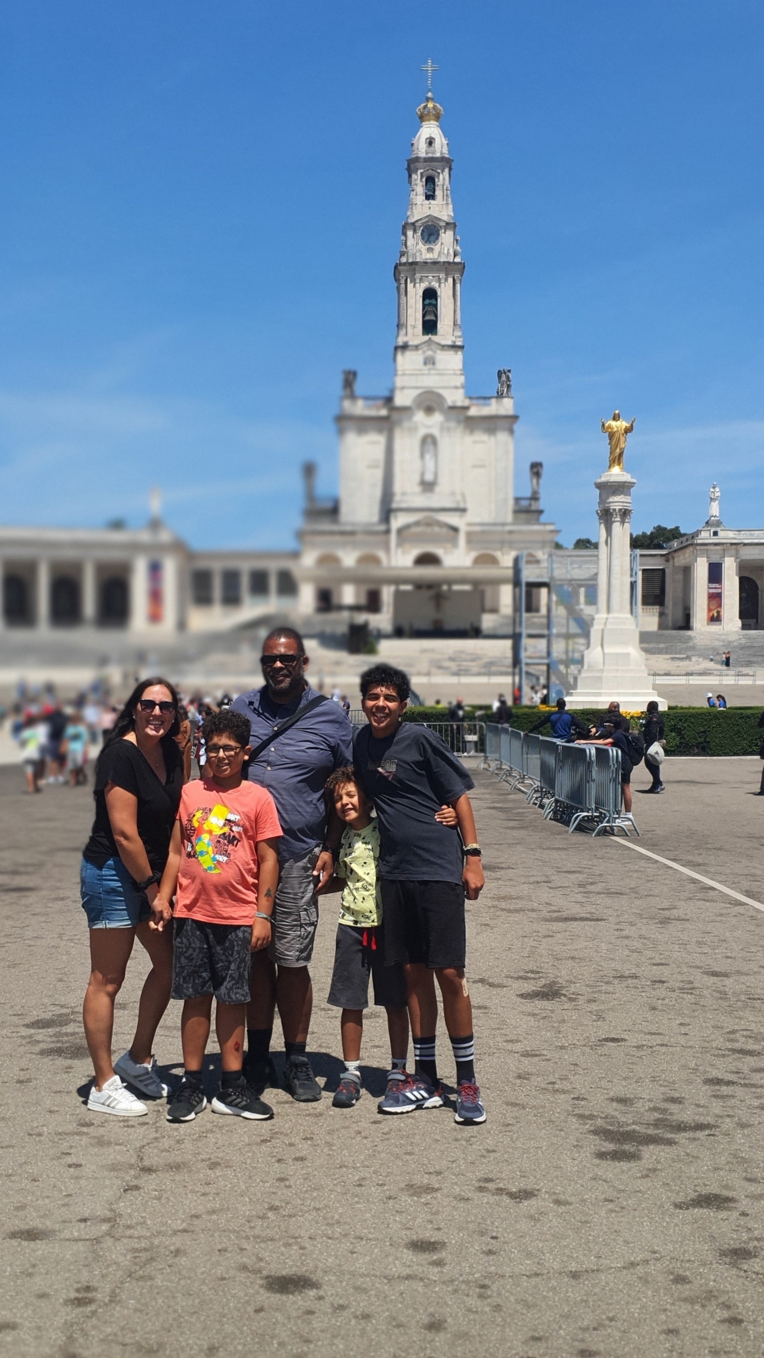 Raimundo family at Fatima