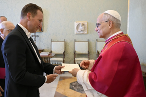Brian Burch, the new U.S. ambassador to the Holy See, presents his credentials to Pope Leo XIV in the Vatican's Apostolic Palace on Sept. 13, 2025.
