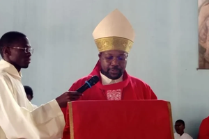 Archbishop Zeferino Zeca Martins of Angola’s Archdiocese of Huambo has urged members of the Catholic Men Organization to be involved in the fight against societal voices, strengthen faith practice in their respective families, and exemplify integrity.