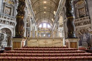 Main altar of St. Peter’s Basilica 