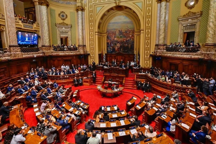 Uruguay Legalizes Euthanasia