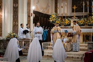 Beautiful Reception of habit and profession of temporary vows of the Sisters Adorers in Naples.