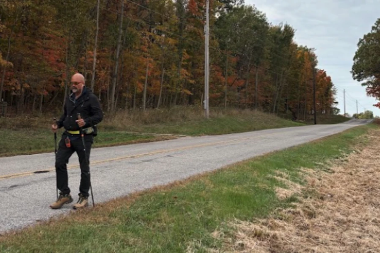 Priest Walks From Illinois to New York Against ‘Inhumane’ Immigration Enforcement