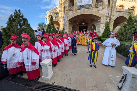 Pope Leo Urges Lebanon to Place the Sick at the Center of Society