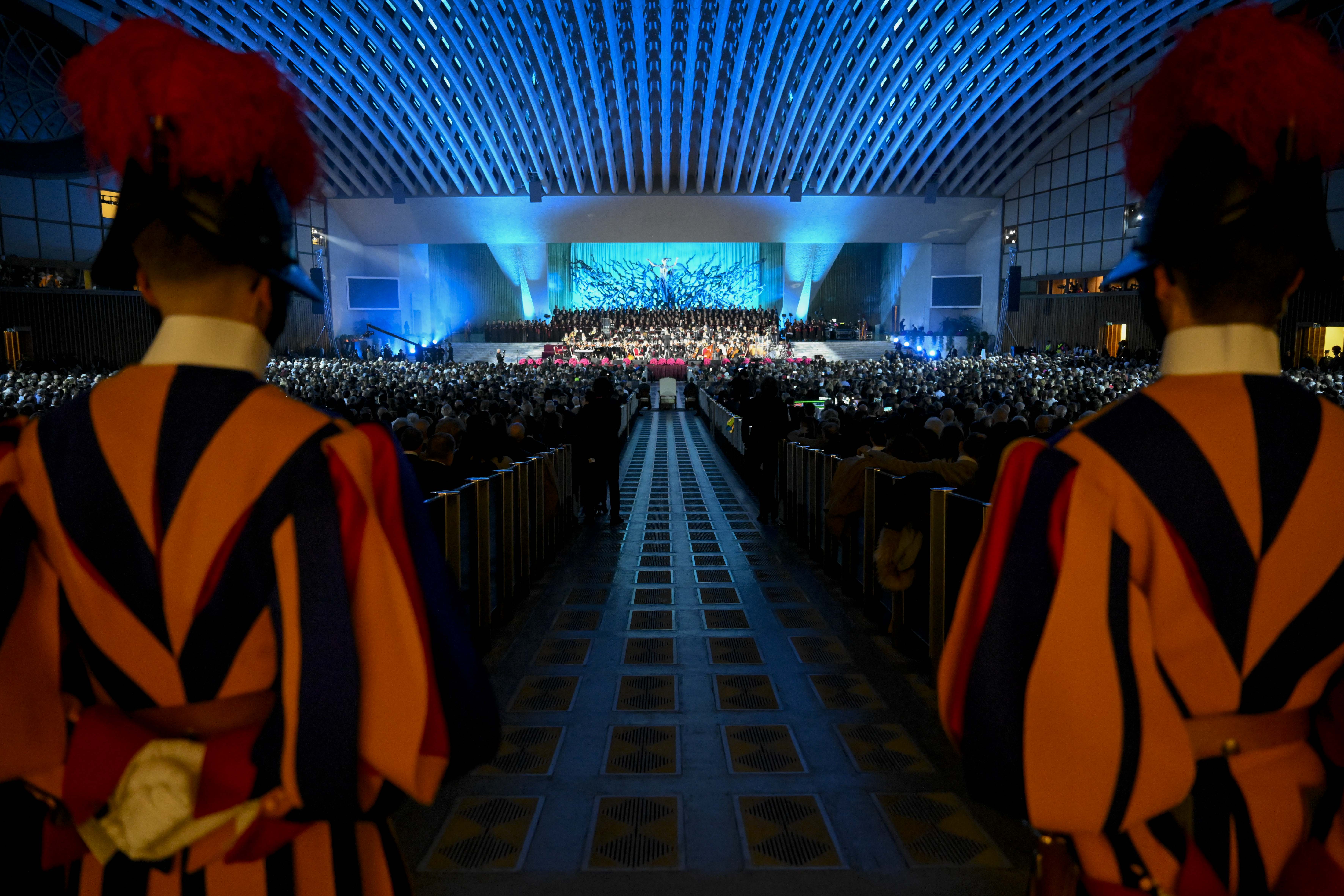 2025120619128_10df3249733eee3d4ba911f9eeb01629d419e9b2c31295865e86308c71bf3458 Michael Bublé Headlines Concert With the Poor at the Vatican| National Catholic Register