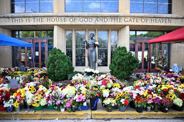 Archbishop Performs Rite of Reparation at Annunciation Catholic Church After Shooting