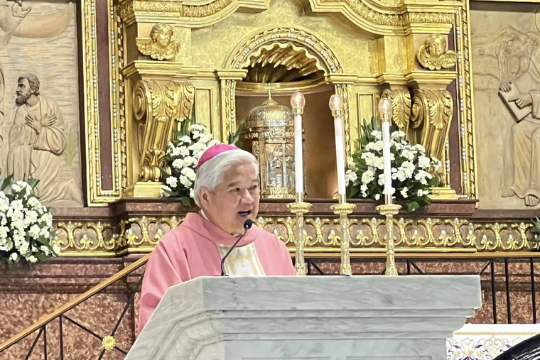 Archbishop Socrates B. Villegas of Lingayen-Dagupan celebrates Mass at the Metropolitan Cathedral of St. John the Evangelist, Dagupan City, on Dec. 13, 2025.