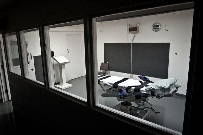 The lethal injection chamber at the Oklahoma State Penintentiary, May 7, 2010. 