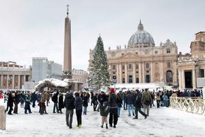 St. Peter’s Square in Rome is blanketed with snow on Feb. 4, 2012.