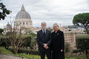 Czech President Petr Pavel and his wife, Eva Pavlová, pose for a photo at the Vatican on Monday, Jan. 20, 2026. 
