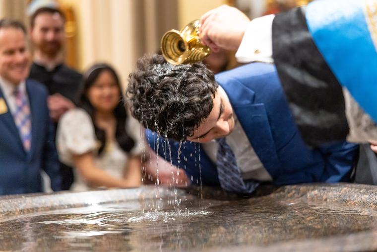 Notre Dame Sees Record Number of Converts Preparing to Join Catholic Church