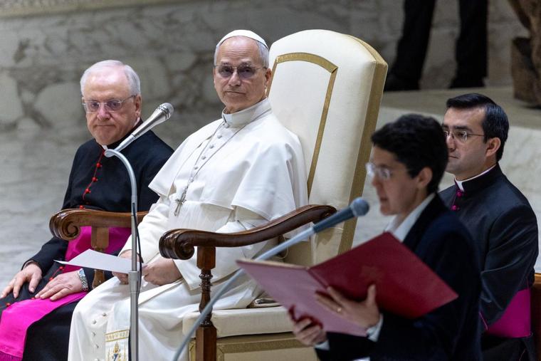 Pope Warns Against New Arms Race
