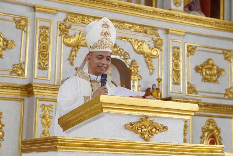 Bishop Socrates Mesiona of the Apostolic Vicariate of Puerto Princesa in the Philippines blesses and dedicates the newly built Sto. Niño de Sicud Parish in Candawaga, Rizal, Palawan, on Feb. 3, 2026