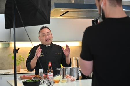 Pope Leo Encourages a Digital Examination of Conscience for Priests