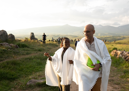 Only Surgeon for 2 Million, American Doctor Perseveres in War-Torn Sudan