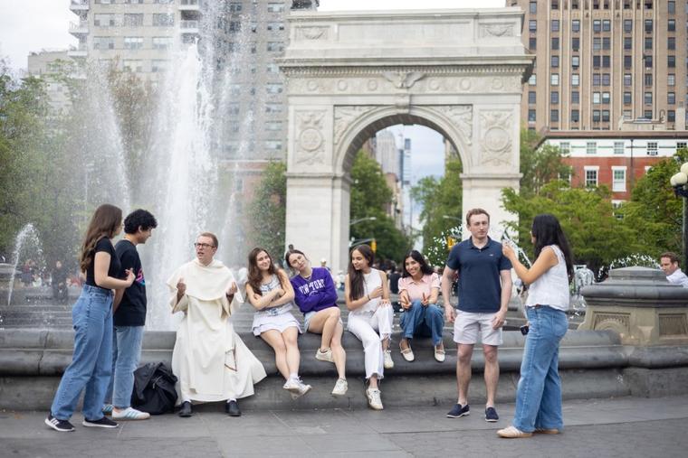 A Hub of the Hub: NYU&rsquo;s Catholic Center