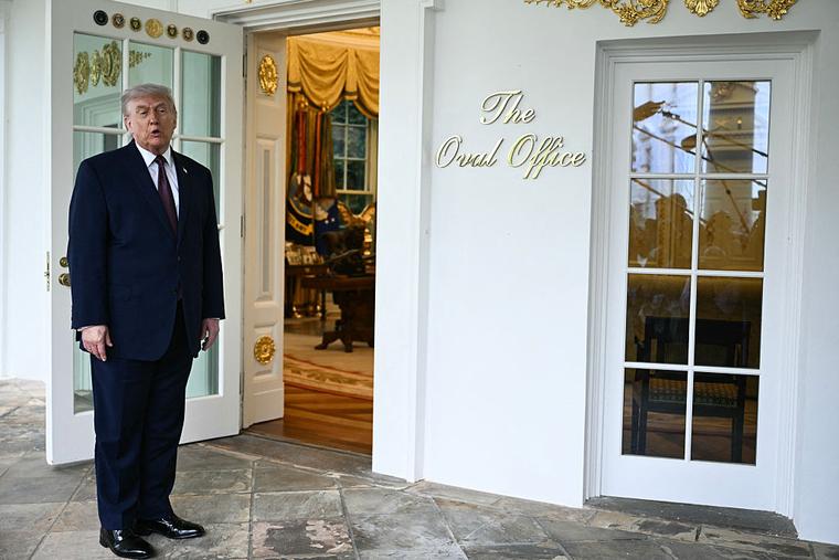 President Trump’s Criticism of Pope Leo XIV Sparks Global Reaction