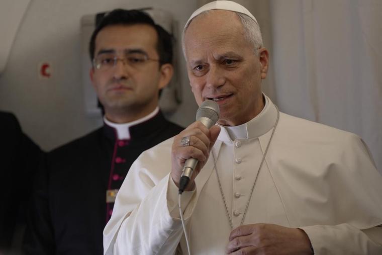 Pope Leo XIV Arrives in Cameroon for Second Leg of Africa Trip