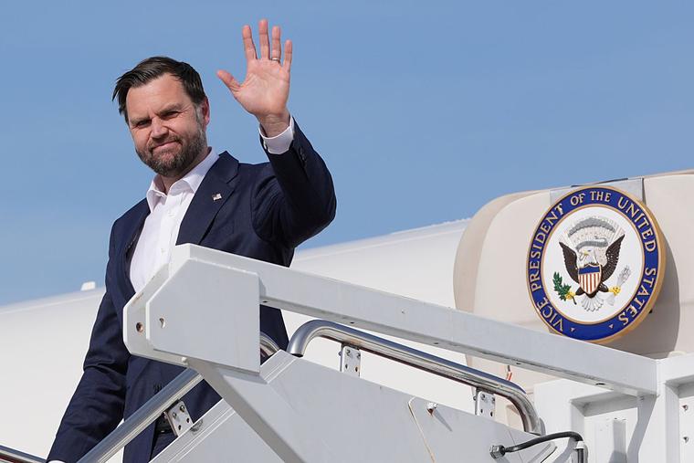 Vice President JD Vance arrives on Air Force Two on April 12, 2026, at Joint Base Andrews, Maryland, after seeking a peace agreement with Iran.