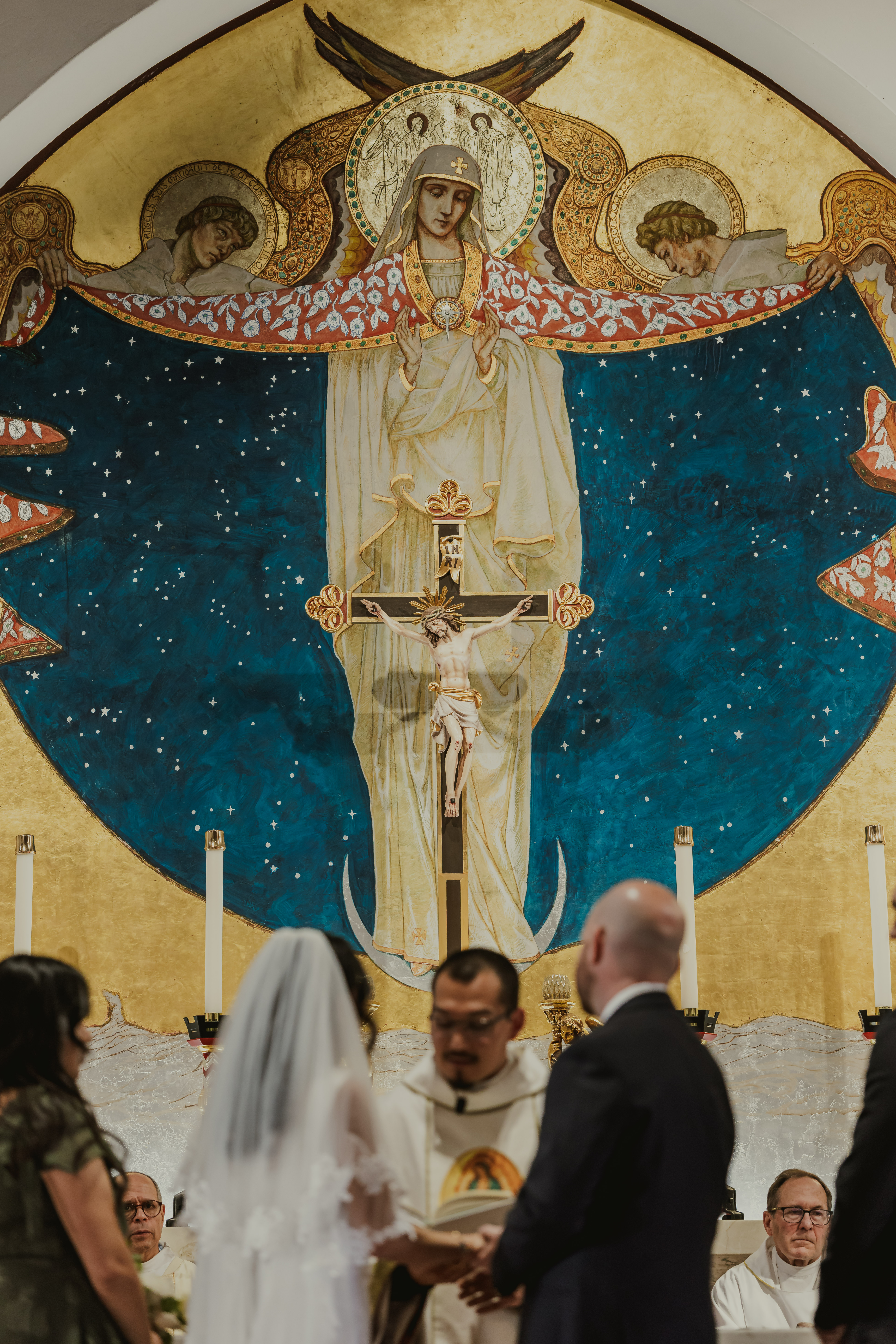 20260424080444_0edf7f4ea2ce08d8805f9f2b38ad9a15320072428dd475d4e1cbb7059743d9a8 Capturing the Sacredness of Matrimony and the Beauty of the Mass| National Catholic Register