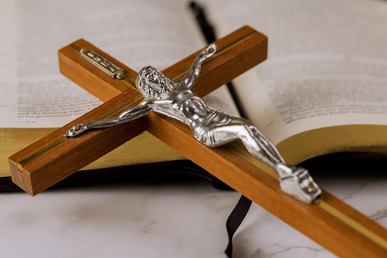 &lsquo;Stories of Light&rsquo;: Christian Initiation and Catechesis As a Way to Transform Lives