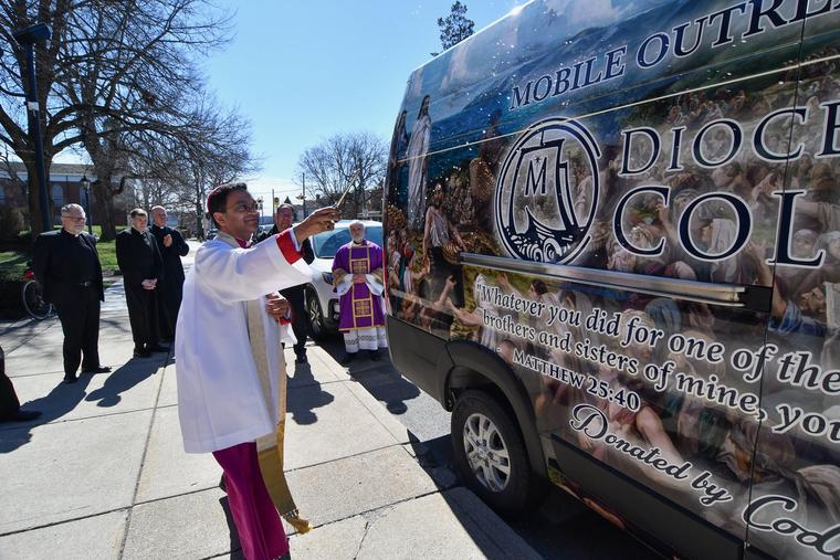 Race Car Driver&rsquo;s Gift Fuels Mobile Ministry in Ohio Diocese