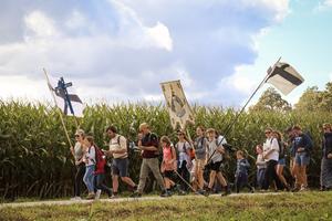 Pilgrims make their way to the St. Anne Shrine in Brittany via the Feiz e Breizh in 2024.