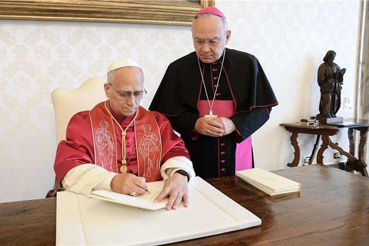 EWTN News Explains: What Is a Papal Encylical?