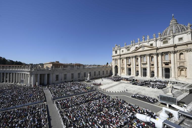 Cardinal Fern&aacute;ndez Shares More Details on Upcoming &lsquo;Transmission of the Faith&rsquo; Document