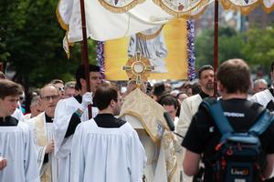The Blessed Sacrament is elevated in Washington on  June 6, 2026.