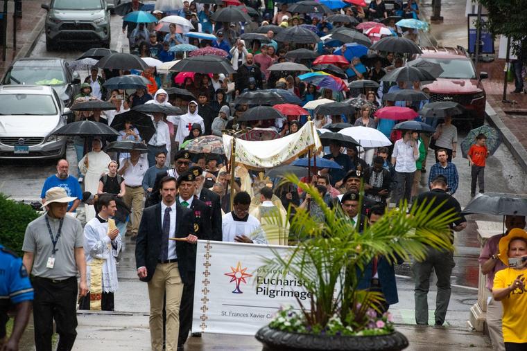 National Eucharistic Pilgrimage Brings Christ Through Rainy Streets of Historic Baltimore