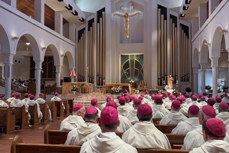 U.S. bishops consecrate the nation to the Sacred Heart of Jesus at the Basilica of the National Shrine of Mary, Queen of the Universe, in Orlando, Florida, on June 11, 2026. 
