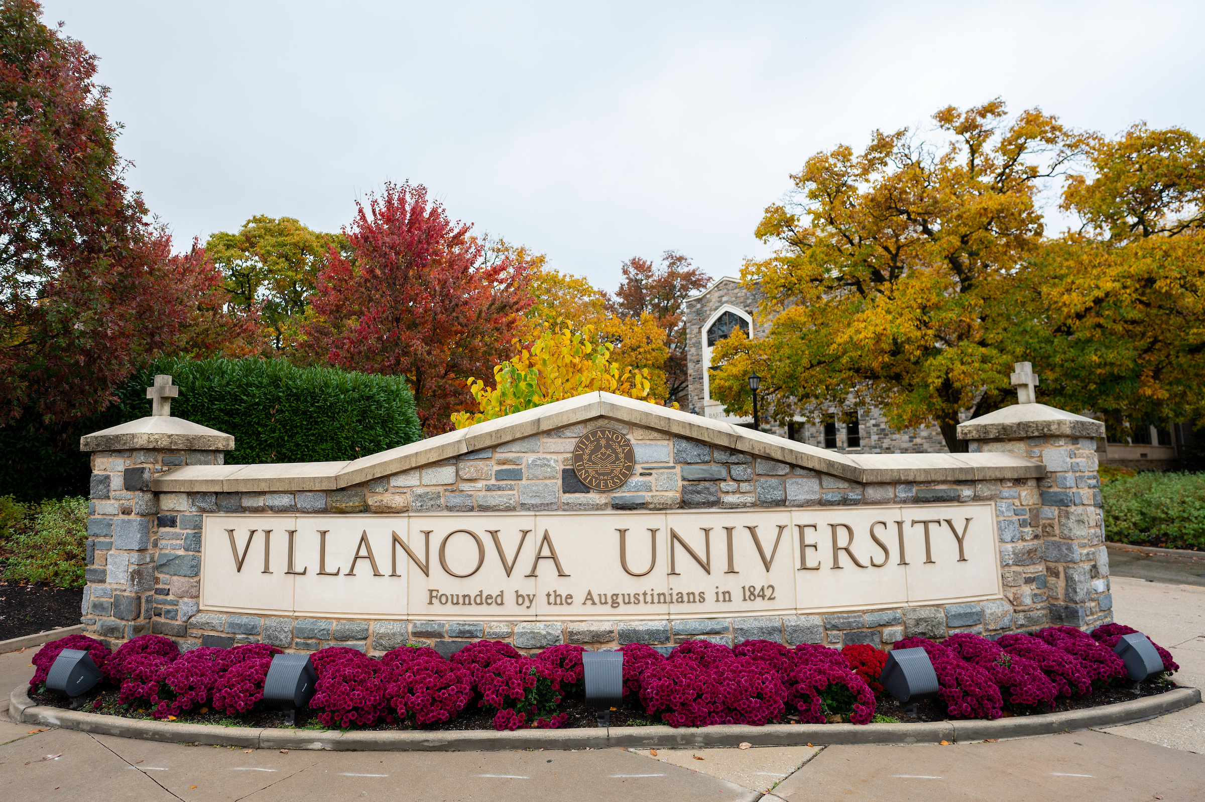 Nova sign
