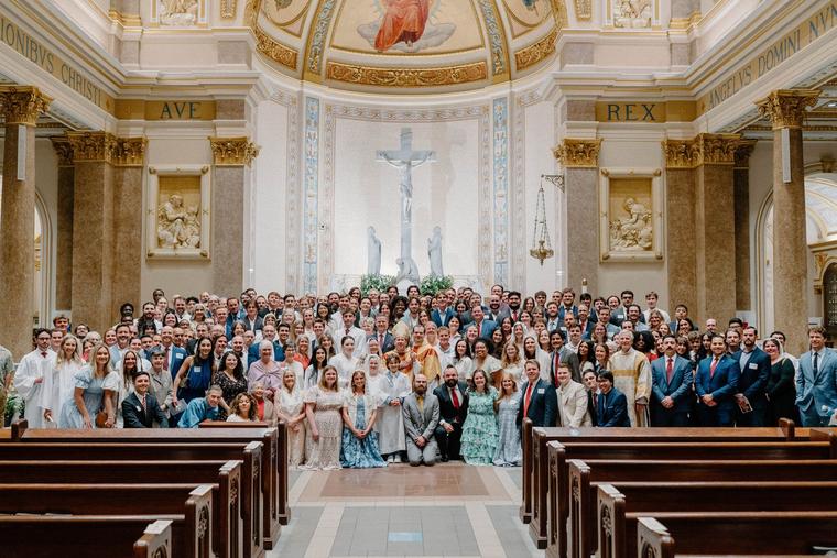 Throughout the Diocese of Nashville, approximately 886 Catholics were received into the Catholic Church during Easter Vigil Masses on Saturday, April 4, 2026. 
