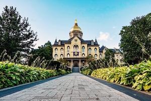 The Main Building serves as the administrative center of the University of Notre Dame.
