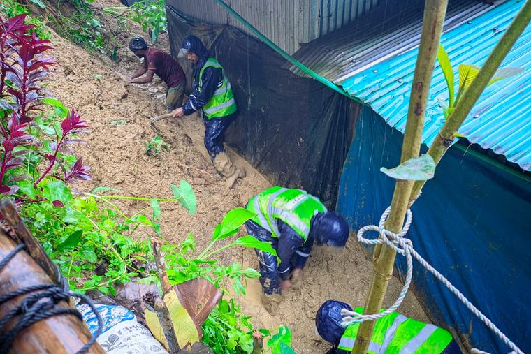 Catholic Charity Leads Relief After Landslides Kill Rohingya in Bangladesh