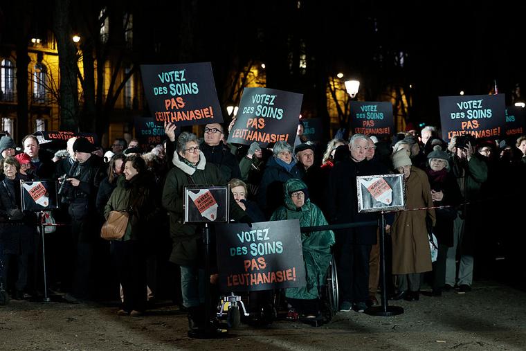 French Bishop: Catholic Lawmakers Who Back Euthanasia Bill Cannot Receive Communion French Bishop: Catholic Lawmakers Who Back Euthanasia Bill Cannot Receive Communion