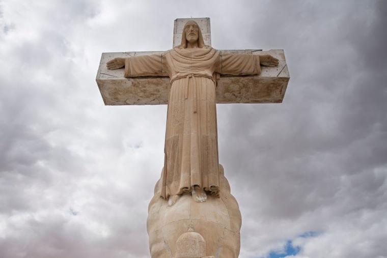 Mount Cristo Rey Bill Seeks to Block Federal Land Seizure Mount Cristo Rey Bill Seeks to Block Federal Land Seizure