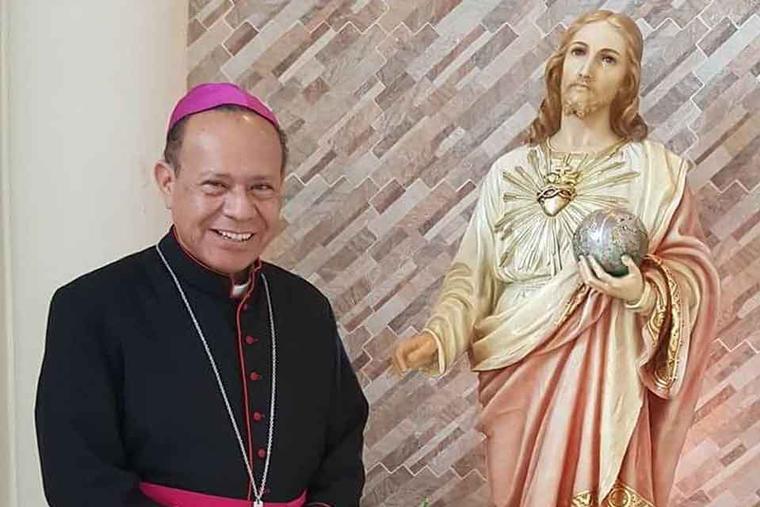 Bishop Abelardo Mata