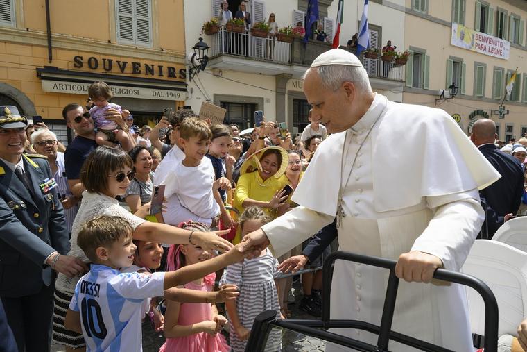 Pope Leo Chooses &lsquo;Evangelization in the City&rsquo; for His Prayer Intention for August