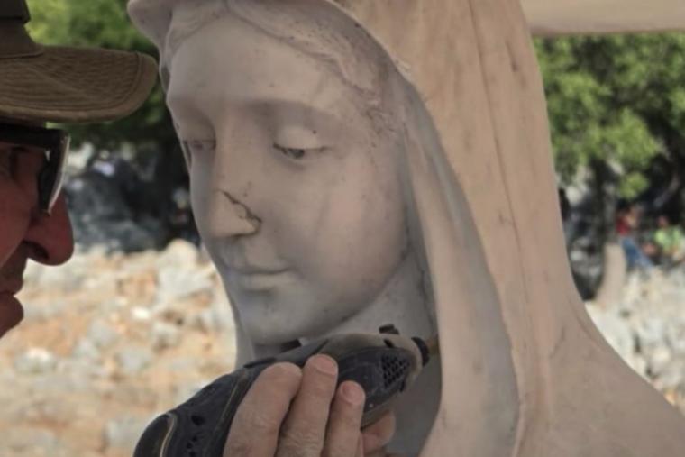 Priests Who Experienced Church Desecrations Firsthand Address How Best to React
