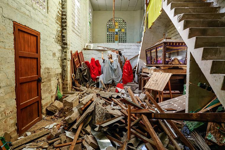 Colombia‑Born U.S. Bishop Urges Prayers After Powerful Earthquake Colombia‑Born U.S. Bishop Urges Prayers After Powerful Earthquake