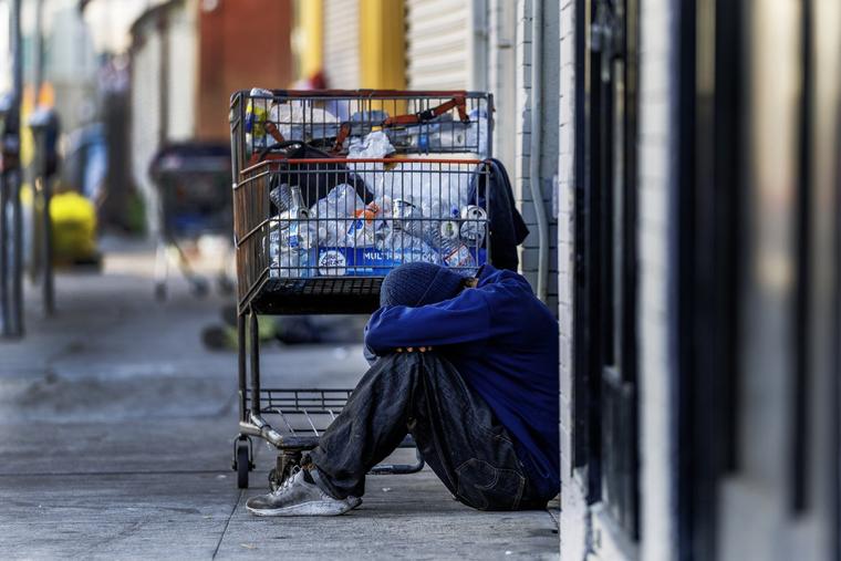 Government Promotes &lsquo;Treatment First&rsquo; Model for Addressing Homelessness