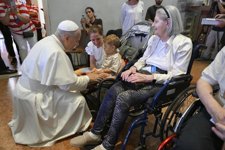 ‘You Are Home’: Pope Leo XIV Meets With Sick, Disabled Residents at Rimini