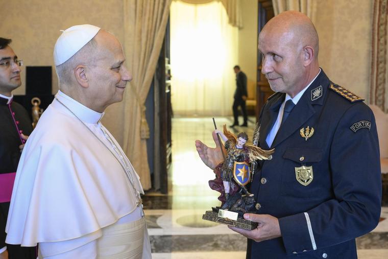 Pope Leo XIV Tells Soldiers: It Is Noble to Defend the Sovereignty of Your Homeland