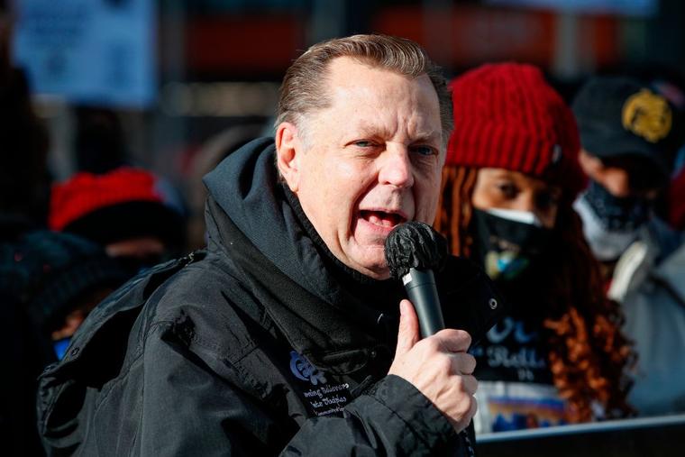 Chicago Priest Reinstated After Being Cleared in Sex Abuse Investigation