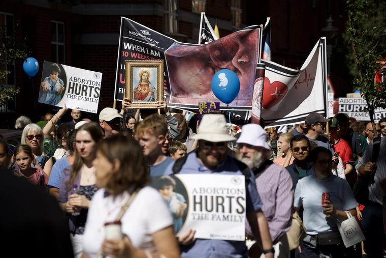 Record Bishop Presence, Papal Blessing, Counterprotests Mark UK March for Life