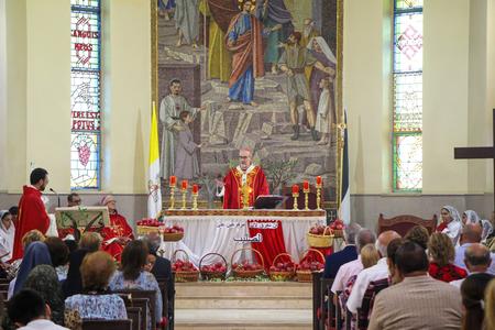 Cardinal Pizzaballa Calls Christians in the Holy Land to Make the Cross a Way of Life