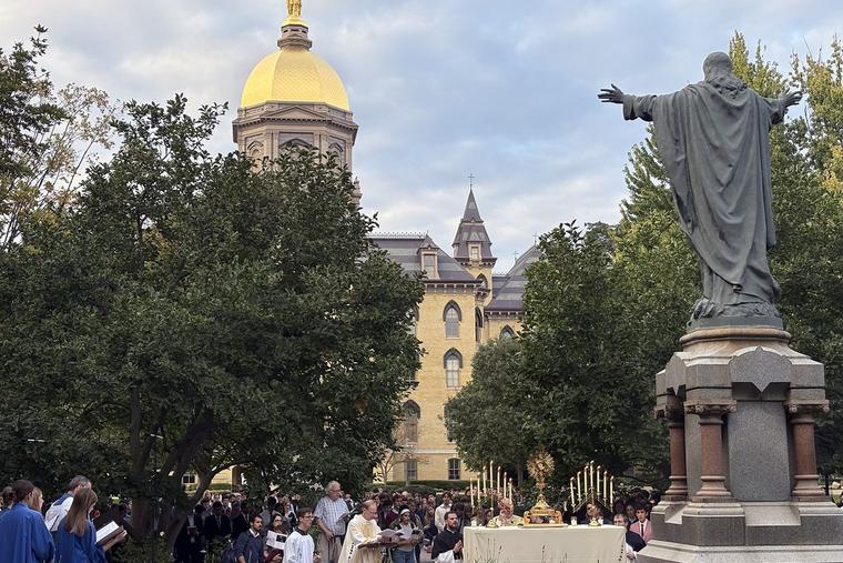 Notre Dame Consecrated to the Sacred Heart of Jesus