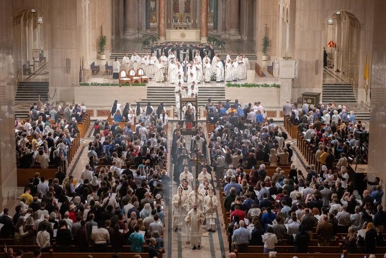 About 3,000 People Gather in Washington, DC, for Rosary Pilgrimage